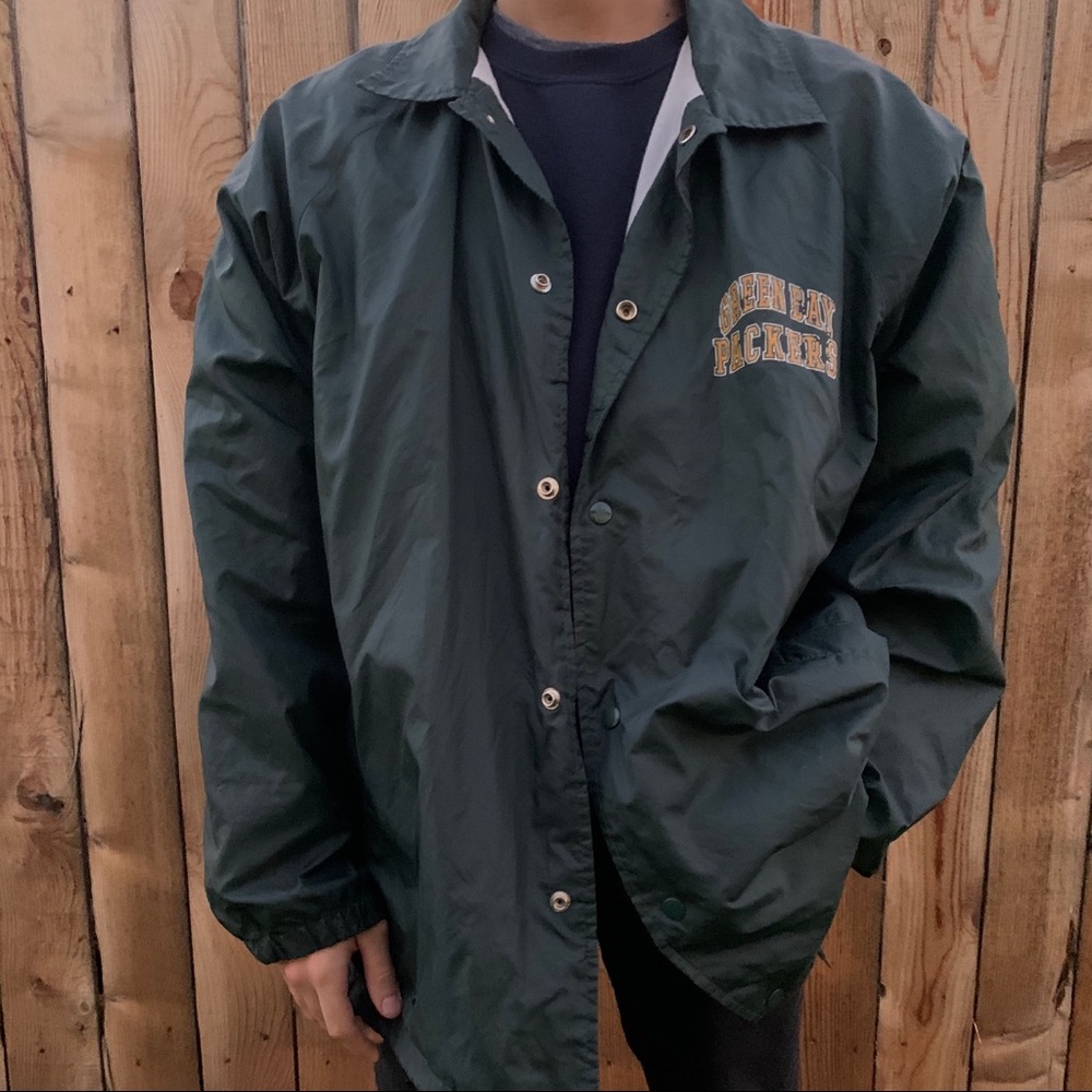 vintage green bay packers windbreaker